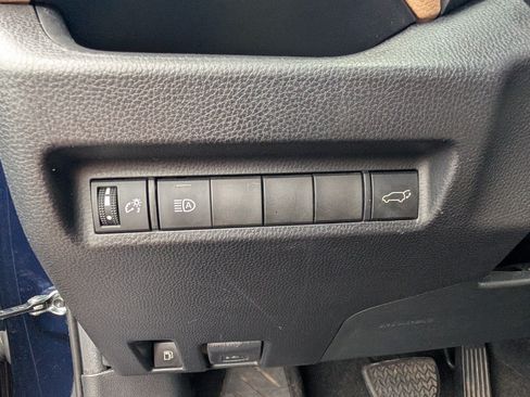 Certified 2021 Toyota RAV4 XLE Premium AWD/4WD image 26