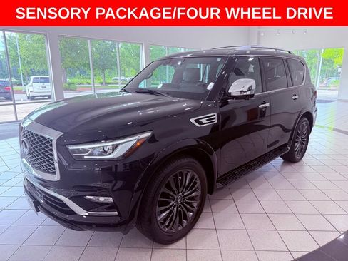 Used 2023 INFINITI QX80 Sensory w/ Cargo Package AWD/4WD image 3