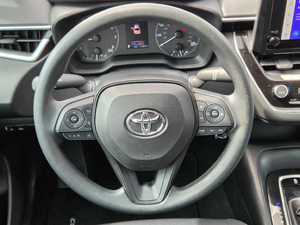 Used 2024 Toyota Corolla LE FWD image 15