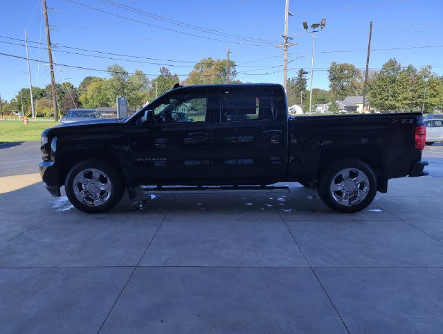 Used 2018 Chevrolet Silverado 1500 LT w/ All Star Edition AWD/4WD image 5