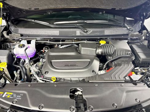 New 2026 Chrysler Pacifica Limited image 22