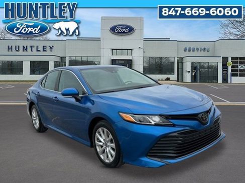 Used 2020 Toyota Camry LE w/ Cold Weather Package image 3