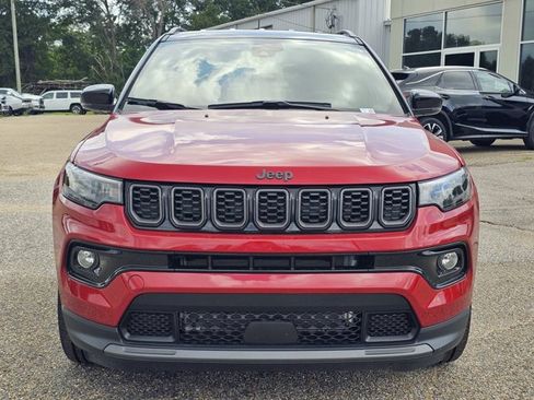 Used 2026 Jeep Compass Limited AWD/4WD image 2