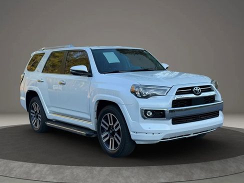 Used 2022 Toyota 4Runner Limited image 3