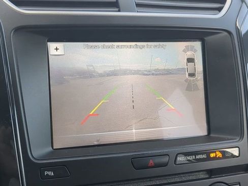 Used 2018 Ford Explorer XLT w/ Equipment Group 202A image 19