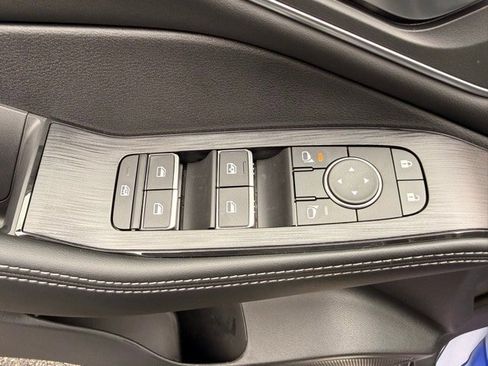 New 2026 Nissan Rogue Platinum w/ Platinum Premium Package image 11