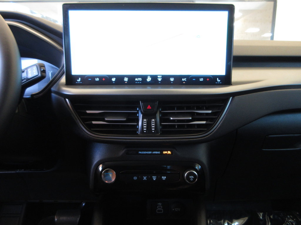 Used 2025 Ford Escape SE FWD image 19