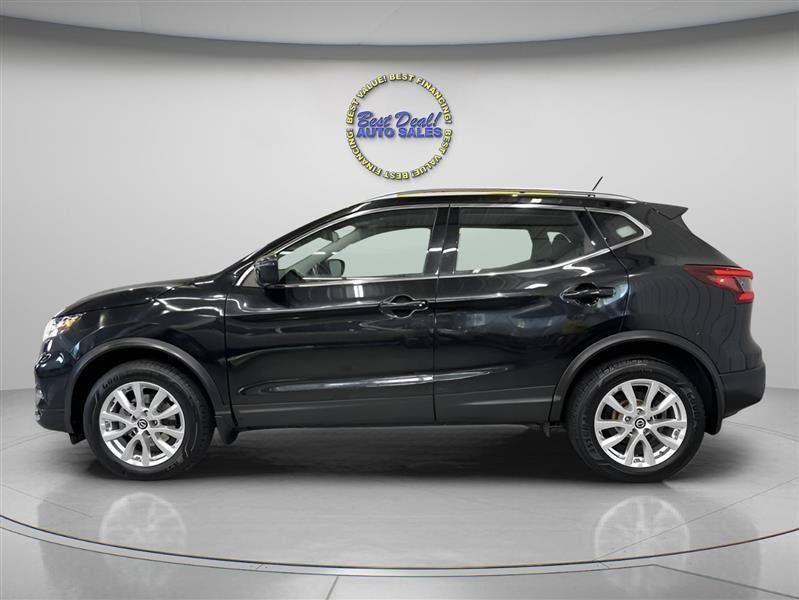 Used 2021 Nissan Rogue Sport SV AWD/4WD image 2