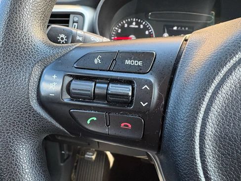 Used 2017 Kia Sorento AWD image 25