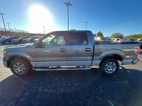 Used 2011 Ford F150 XLT w/ XLT Chrome Pkg image 6