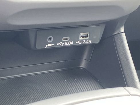 Certified 2025 Subaru Crosstrek 2.5i Premium AWD/4WD image 20