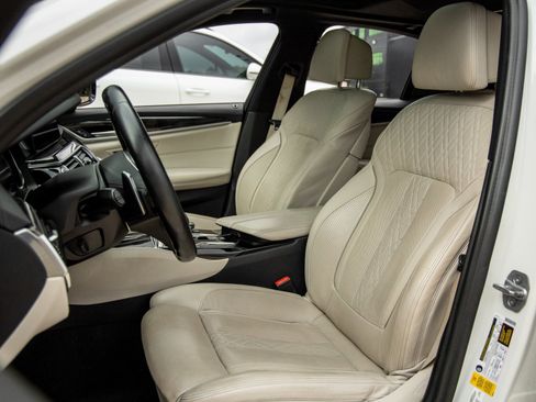 Used 2018 BMW 530i image 21