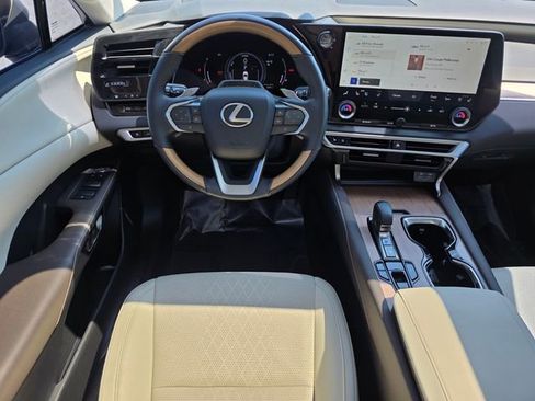 Used 2024 Lexus RX 350 w/ Convenience Package image 21