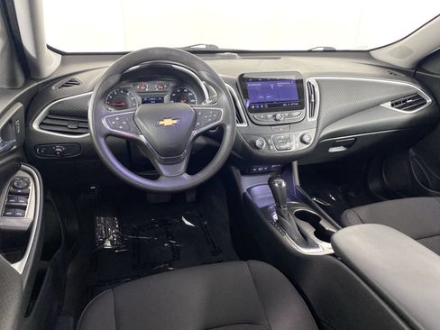 Used 2019 Chevrolet Malibu LS FWD image 17