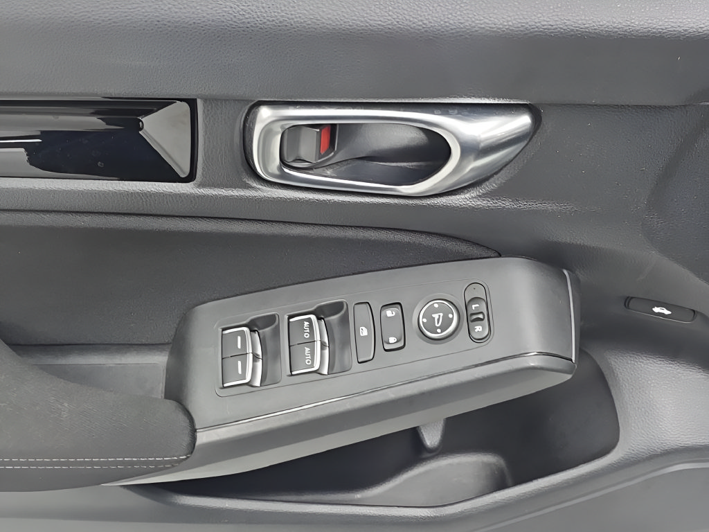 Used 2022 Honda Civic EX image 11