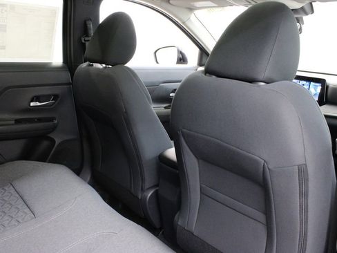 New 2026 Nissan Kicks SV w/ SV Premium Package image 17