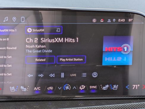 New 2026 Chevrolet Traverse High Country image 24