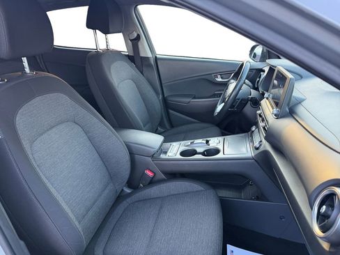 Used 2022 Hyundai Kona SEL w/ Convenience Package image 15