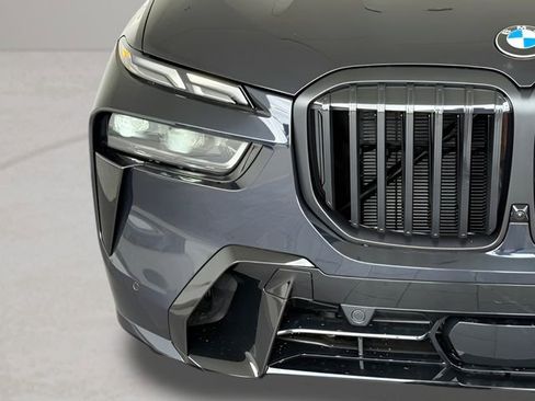 Certified 2026 BMW X7 xDrive40i w/ M Sport Package AWD/4WD image 2