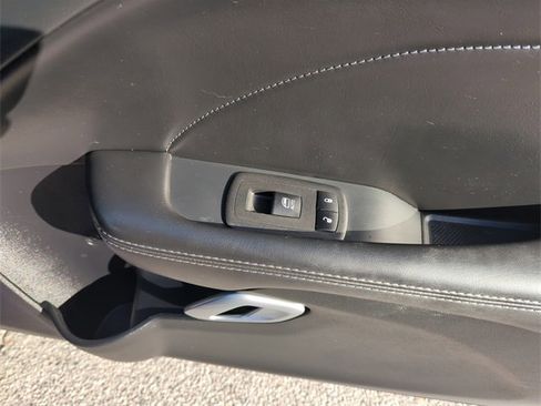 Used 2023 Dodge Challenger R/T w/ T/A Package image 27