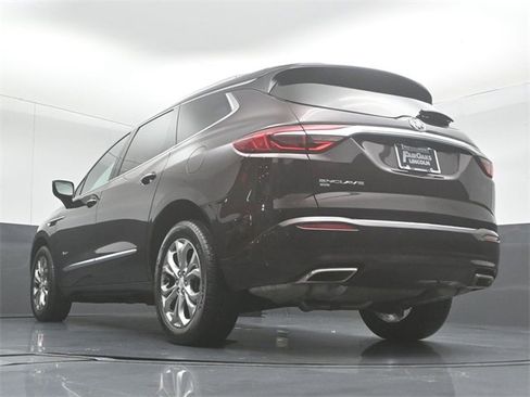 Used 2021 Buick Enclave Avenir w/ Avenir Technology Package image 44