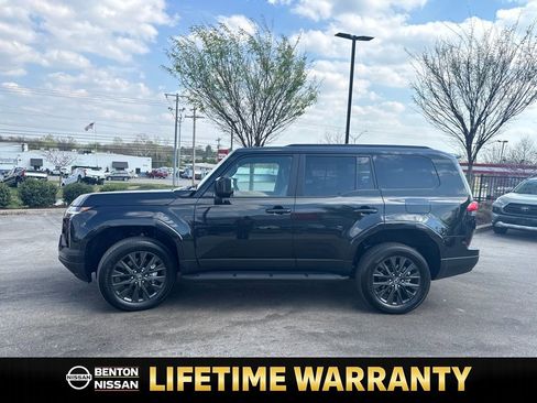 Used 2026 Lexus GX 550 image 5