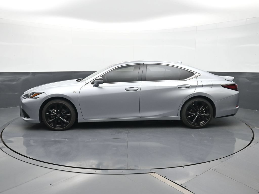 Used 2023 Lexus ES 350 F Sport w/ Accessory Package (Z1) FWD image 2