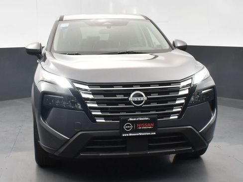 New 2026 Nissan Rogue SV image 2