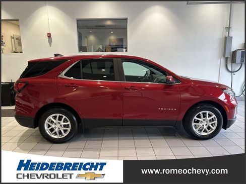 Certified 2024 Chevrolet Equinox LT w/ LPO, Floor Liner Package FWD image 2