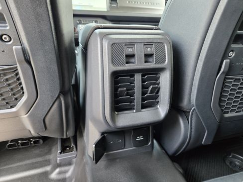 New 2026 Ford Bronco Badlands AWD/4WD image 19
