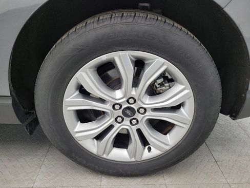 Used 2024 Ford Edge Titanium image 31