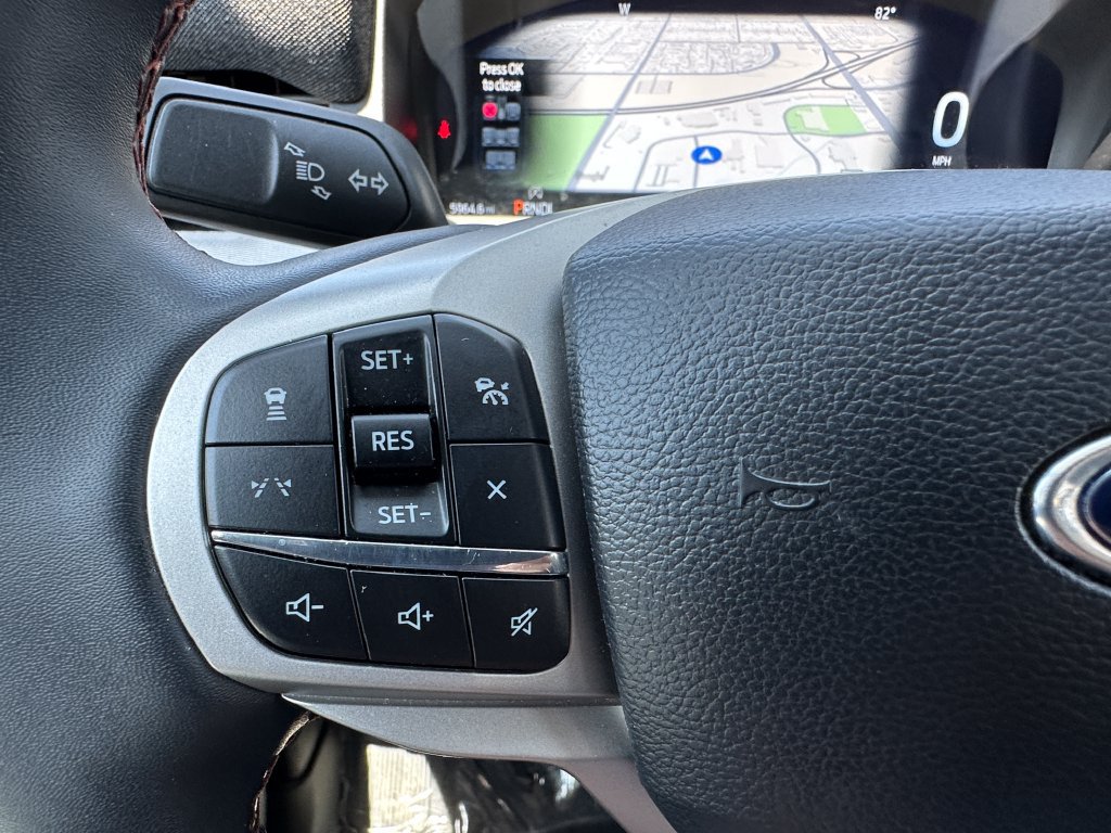 Used 2026 Ford Explorer Active RWD image 26