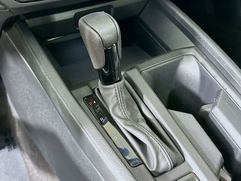 Used 2023 Honda Accord EX image 18