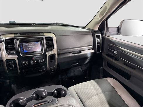 Used 2014 RAM 2500 SLT image 21