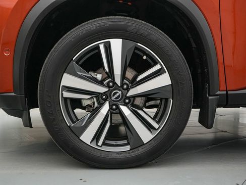 Used 2023 Nissan Rogue Platinum w/ Platinum Premium Package image 10