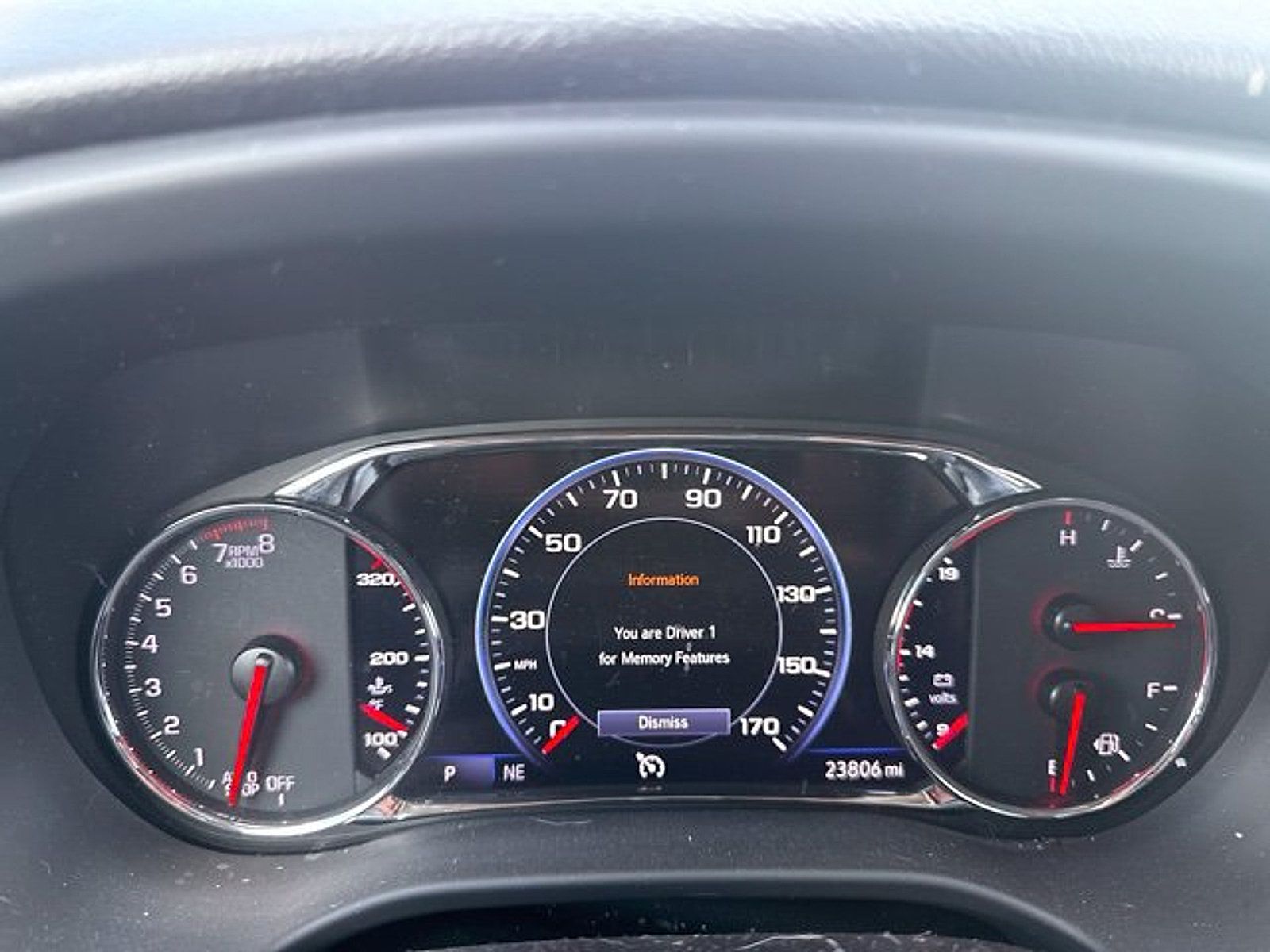 Used 2023 GMC Acadia AT4 w/ Technology Package AWD/4WD image 19