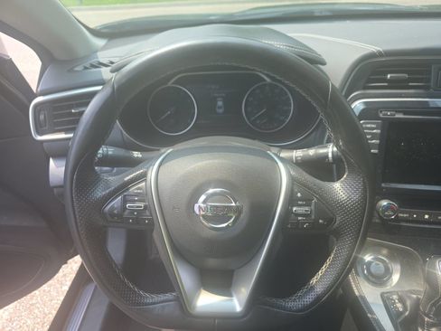 Used 2021 Nissan Maxima Platinum w/ Sport Mat Group FWD image 13