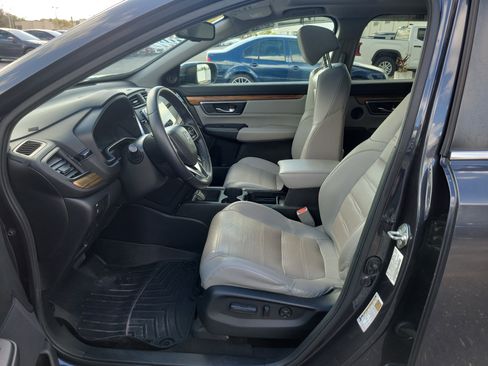 Used 2018 Honda CR-V Touring image 20