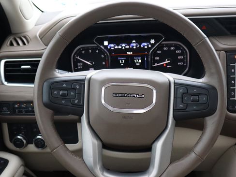 Certified 2021 GMC Yukon Denali w/ Denali Premium Package image 13