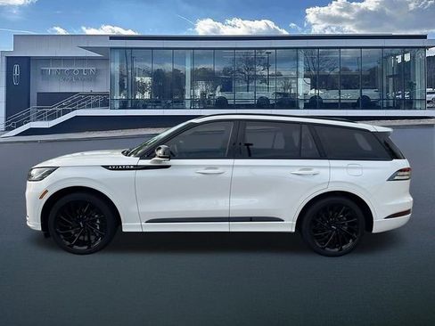 New 2026 Lincoln Aviator Reserve AWD/4WD image 4