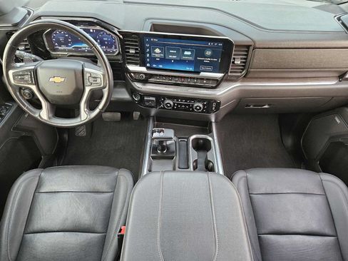 Used 2023 Chevrolet Silverado 1500 LTZ AWD/4WD image 25