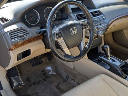 Used 2010 Honda Accord EX-L image 4