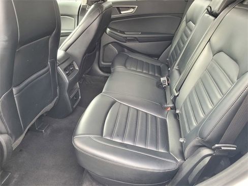 Used 2024 Ford Edge SEL image 14