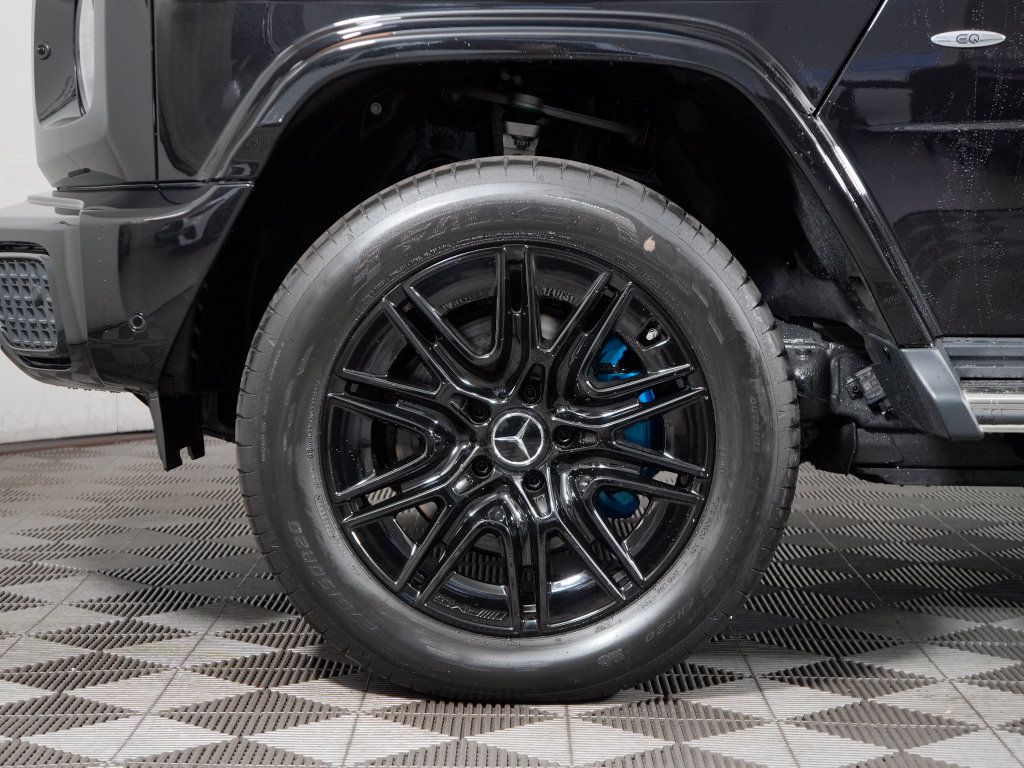Used 2025 Mercedes-Benz G 580 w/ EQ Technology image 9