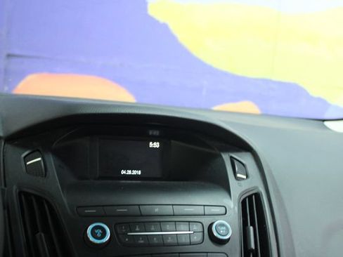 Used 2018 Ford Focus S FWD image 19