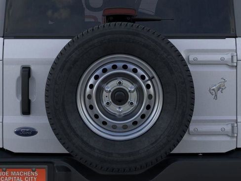 New 2025 Ford Bronco 4-Door image 25