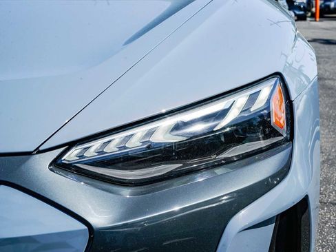 Used 2023 Audi e-tron GT Premium Plus image 7