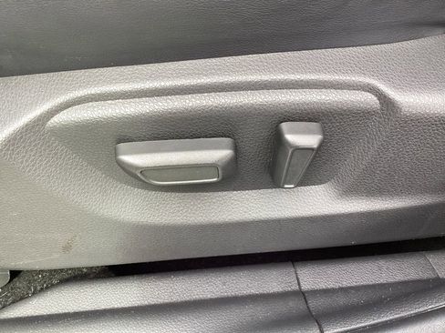 Used 2025 Mitsubishi Eclipse Cross AWD image 16