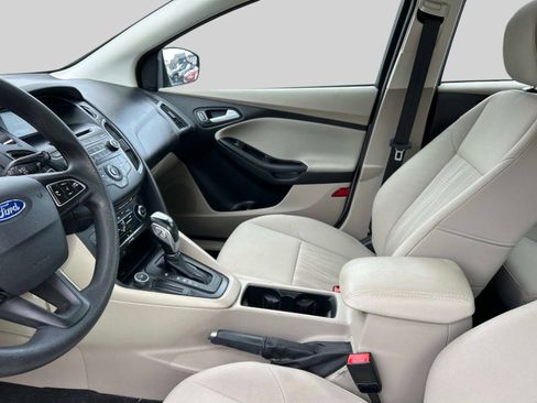 Used 2015 Ford Focus SE image 20