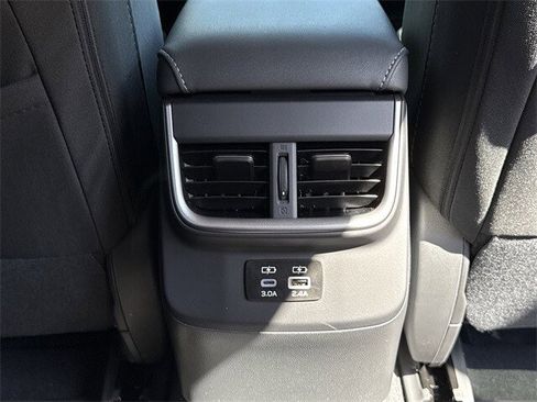 New 2025 Subaru Outback Premium image 23